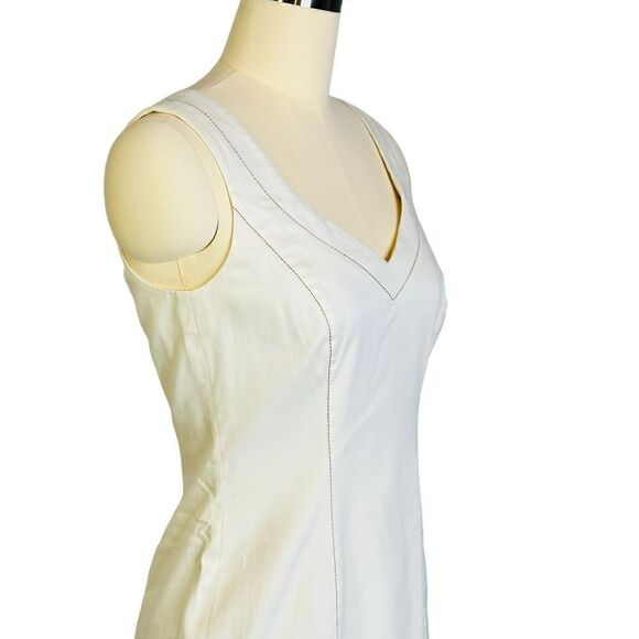 Agnona Cream Contrast Stitch Sleeveless Sheath Dress| Size 6 - Picture 3 of 12